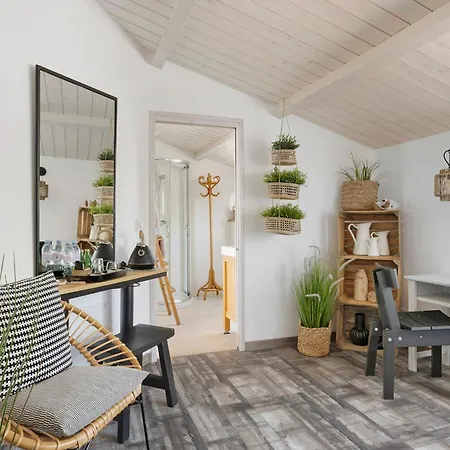 Les De Miloly Bed & Breakfast